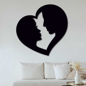 Romantisches Bild an der Wand eines Paares im Herzen -...